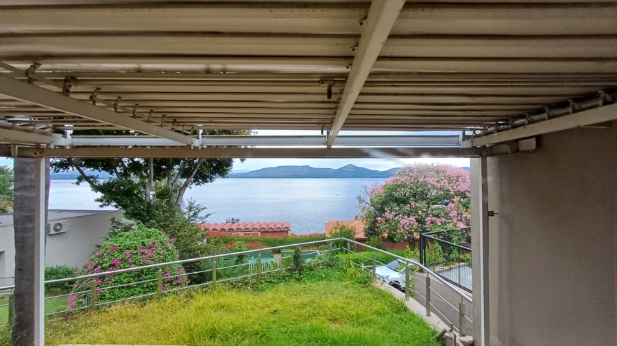 3 Bedroom Property for Sale in Kosmos North West